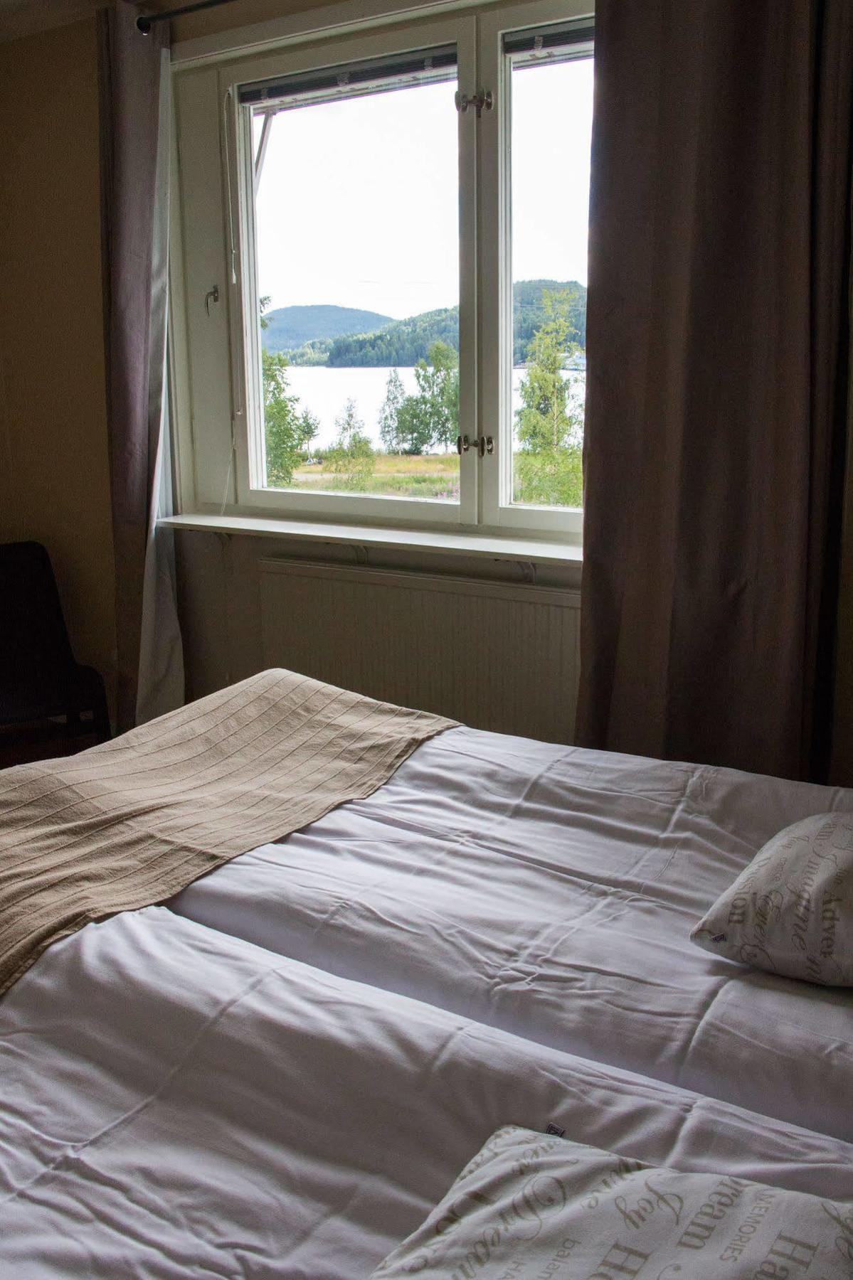 Docksta Hotell Exterior photo